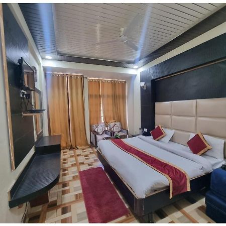 Hotel Krishna Palace, Mussoorie Exterior photo